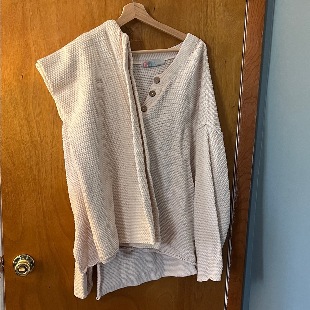 Free People Beach set (top & pants) size Large Women's Cream Knit Henley Sweater